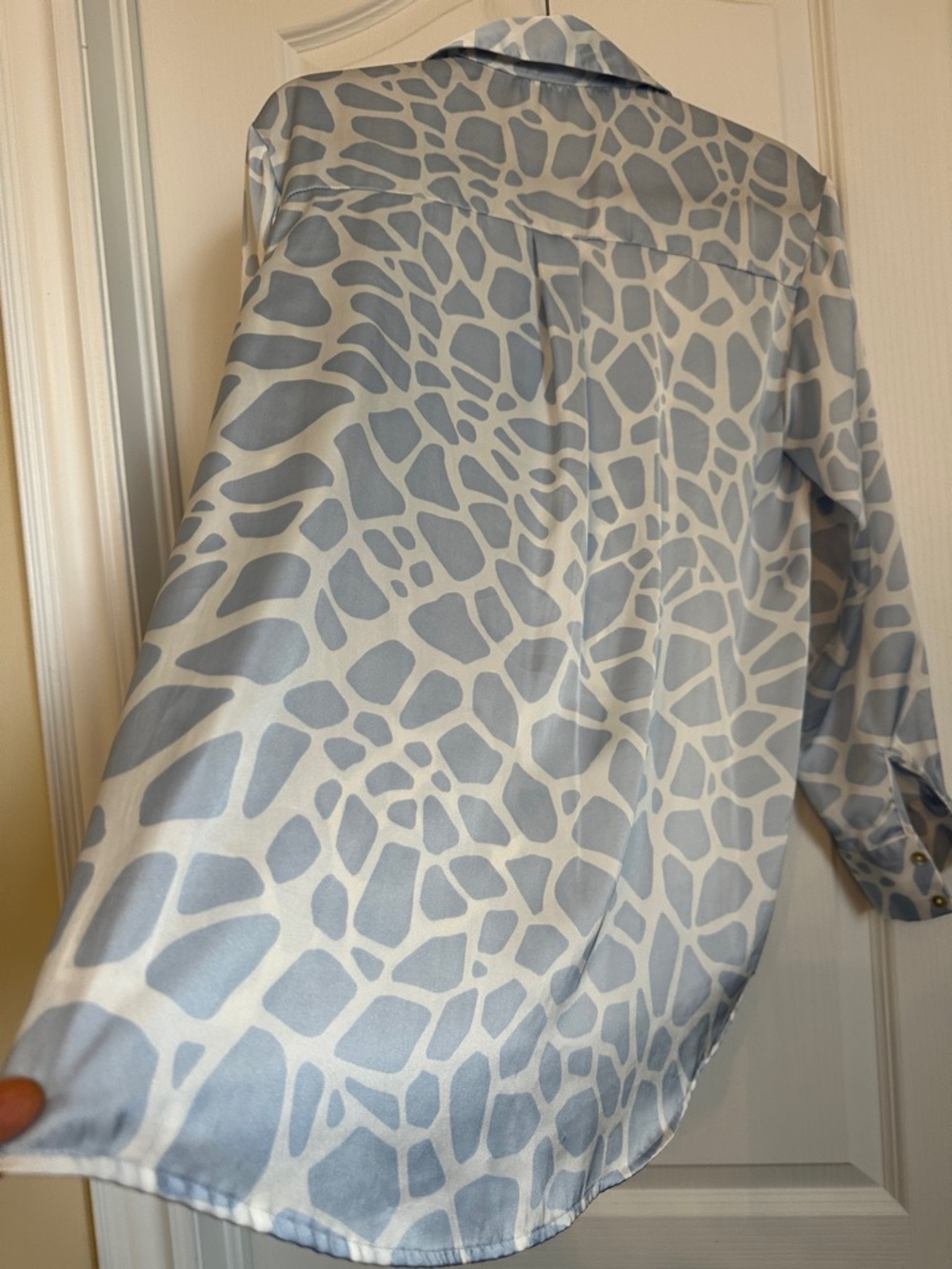 Zara Pale Blue & White Abstract Print Button-Up Shirt - Picture 4 of 6
